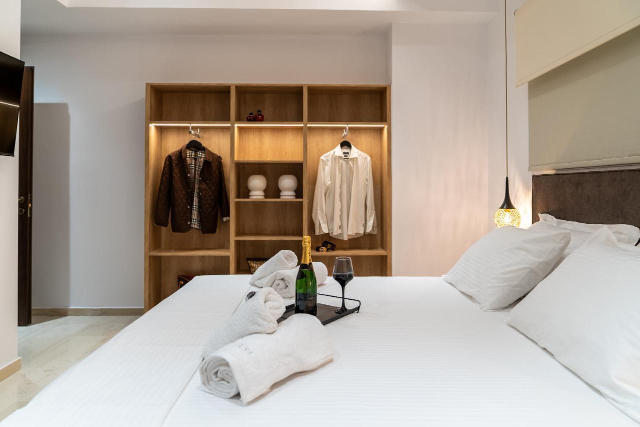 Luxury Suite In Downtown Heraklion  ภายนอก รูปภาพ