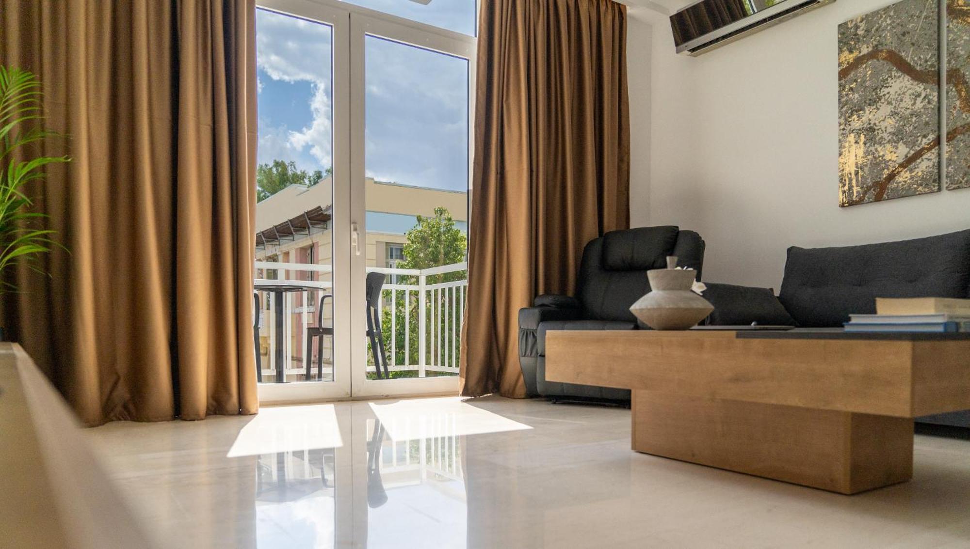 Luxury Suite In Downtown Heraklion  ภายนอก รูปภาพ