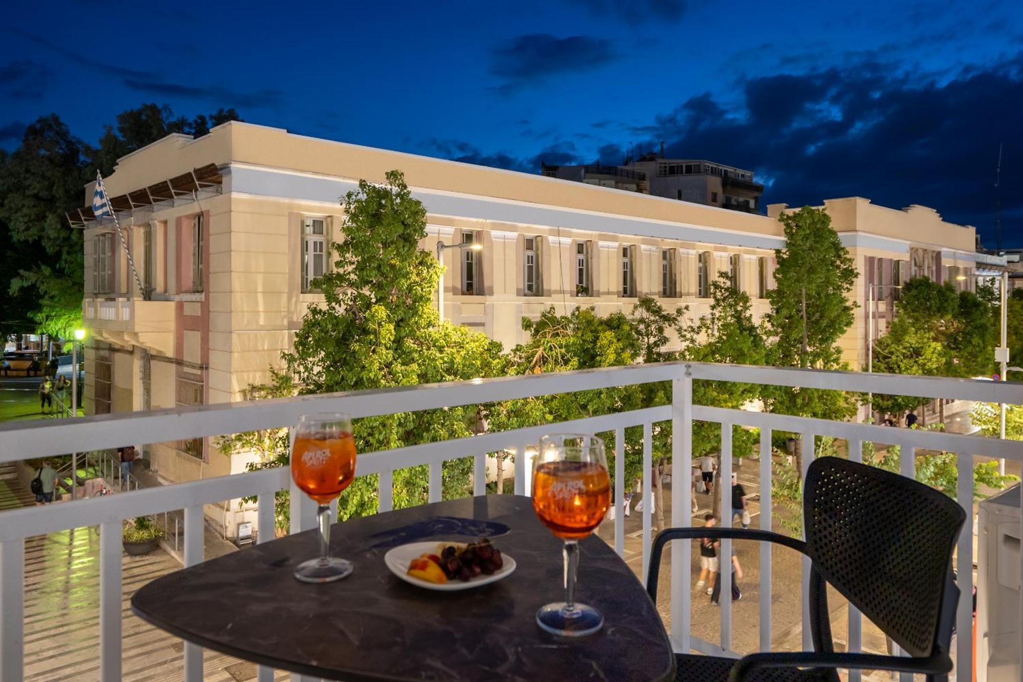 Luxury Suite In Downtown Heraklion  ภายนอก รูปภาพ